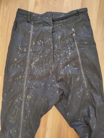 Schwarze Hose von Rundholz mit tollen Details, Gr. XS/S
