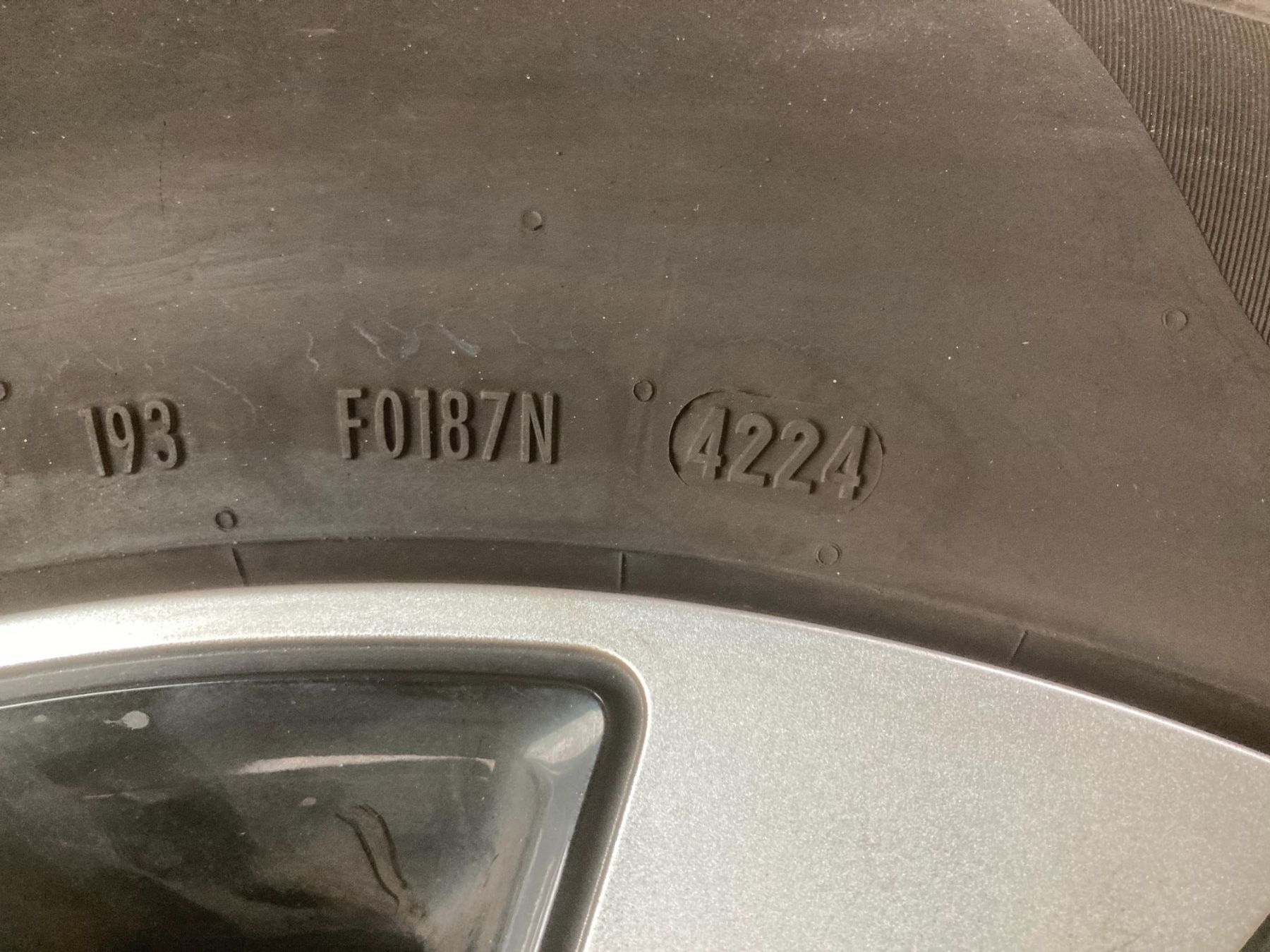 Ford Pneus & Kompletträder: Ford Focus Sommerräder 205/60R16  Pirelli – Gebraucht aus Cham von WB2223 5