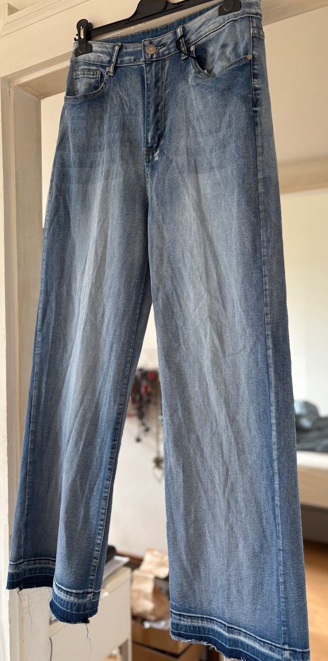 Jeans: JEANS STRAIGHT LEG!! M DERNIER PRIX! – Nuovo e nell'imballaggio originale da Locarno venduto da NicoNion 1