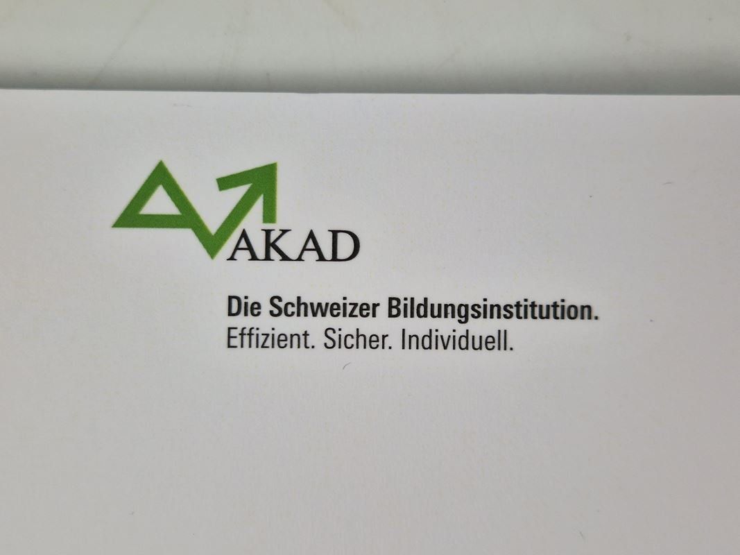 Libri: Kursprogramm (Unternehmenspolitik) – Usato da Muhen venduto da Restwert_Muhen 3