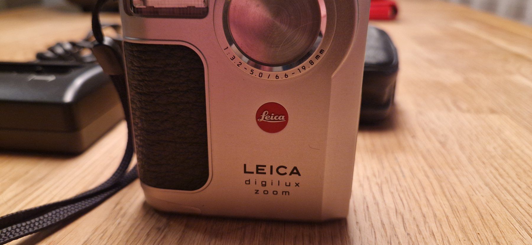 Leica Fotocamera: Leica Digitalkamera mit Zubehör! – Usato da Zürich venduto da Lina049 2