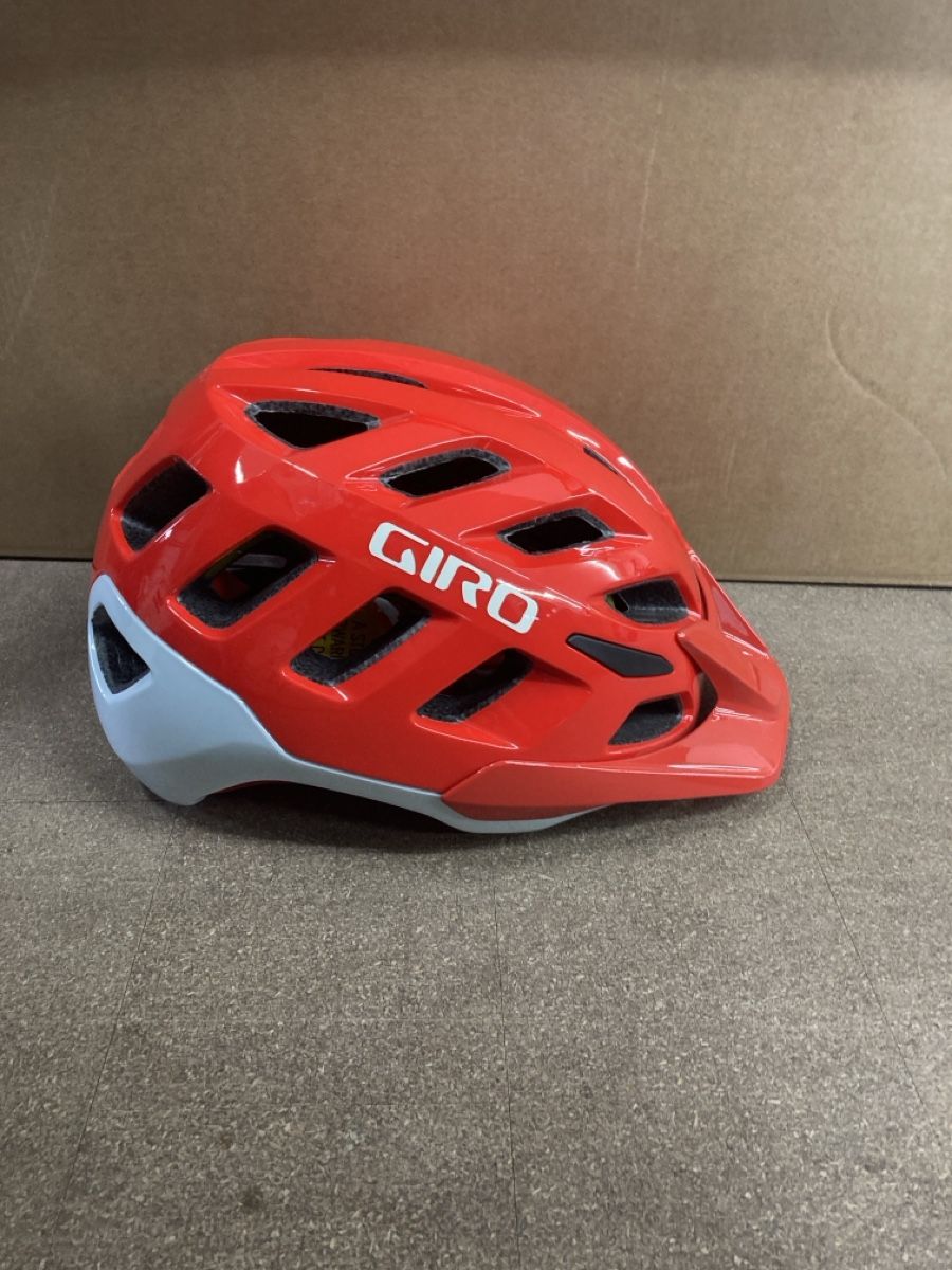 Giro Caschi: Giro Radix Mips Helmet red M – Nuovo (secondo la descrizione) da Zürich venduto da Barspin