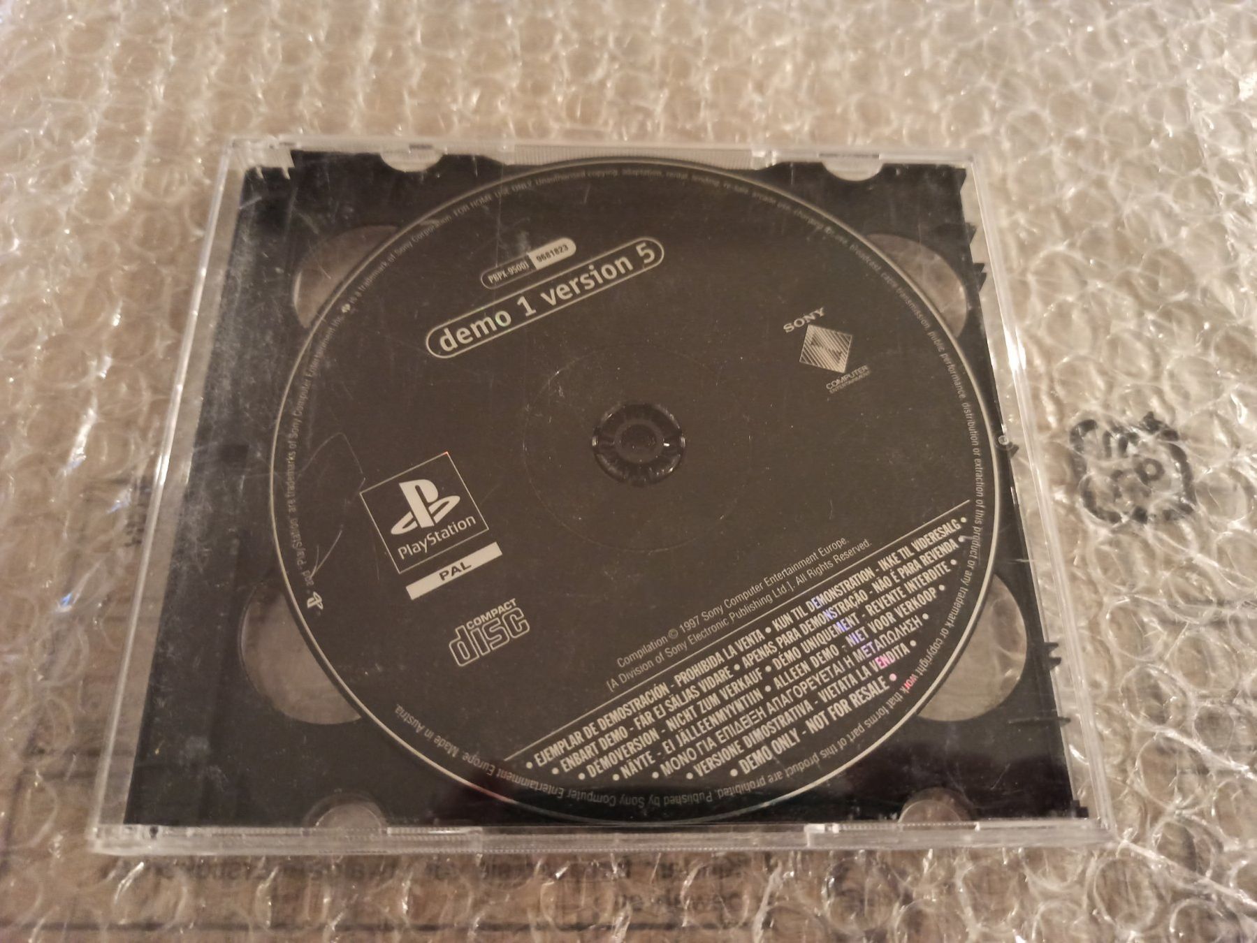 Spiele: 2x CD demo - demo 1 version 5 + CD2 point blank demo PS1 – Gebraucht aus Oberweningen von mar_87mx