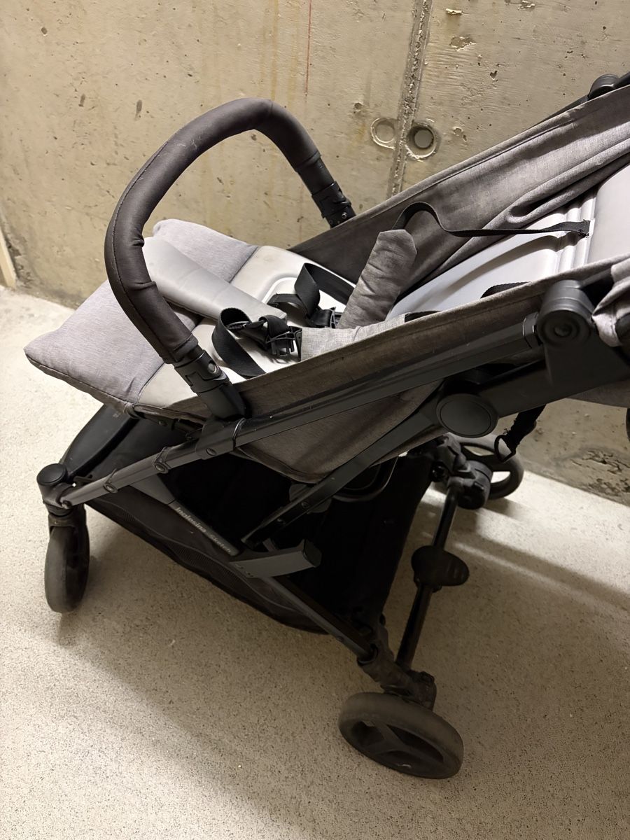 Inglesina Carrozzine: Inglesina Sketch Stroller Grey Foldable Used Condition – Usato da Zug venduto da Roderric_Ro 3