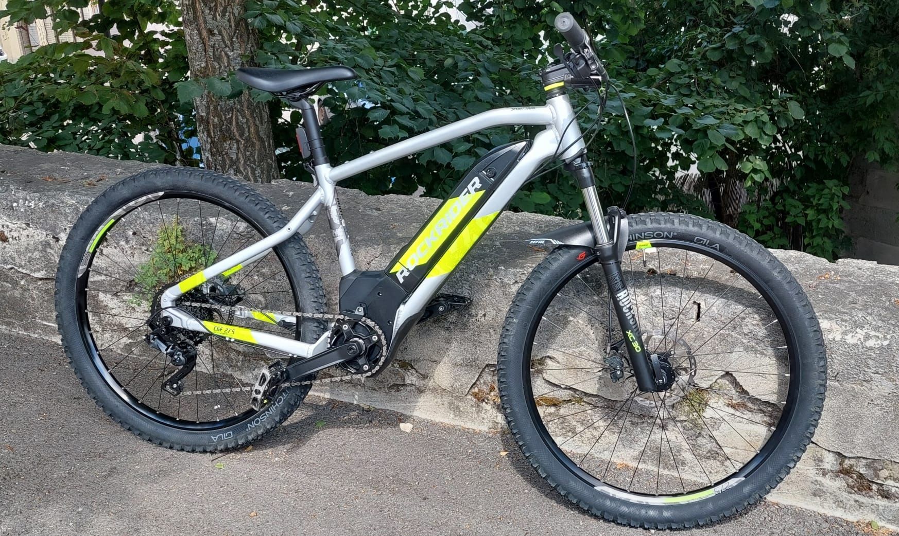 Decathlon Vélos: VTT électrique Rockrider E-ST 520 – D'occasion à Le Locle par cor_l7nw 8