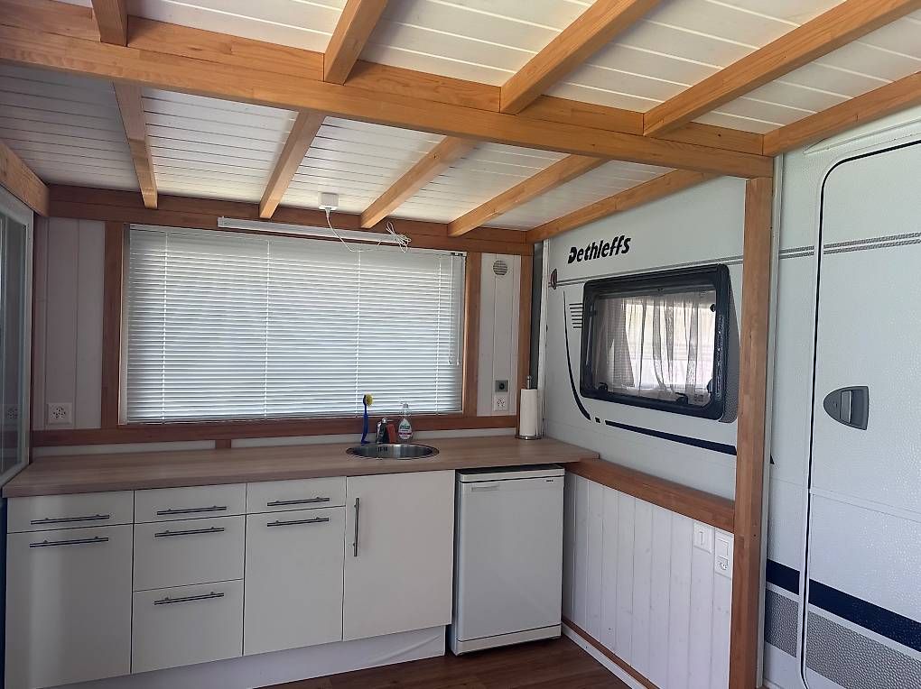 Vorzelte & Markisen: Wohnwagen Vorzelt  750x250 cm  – Gebraucht aus Hünenberg See von CB2988 4