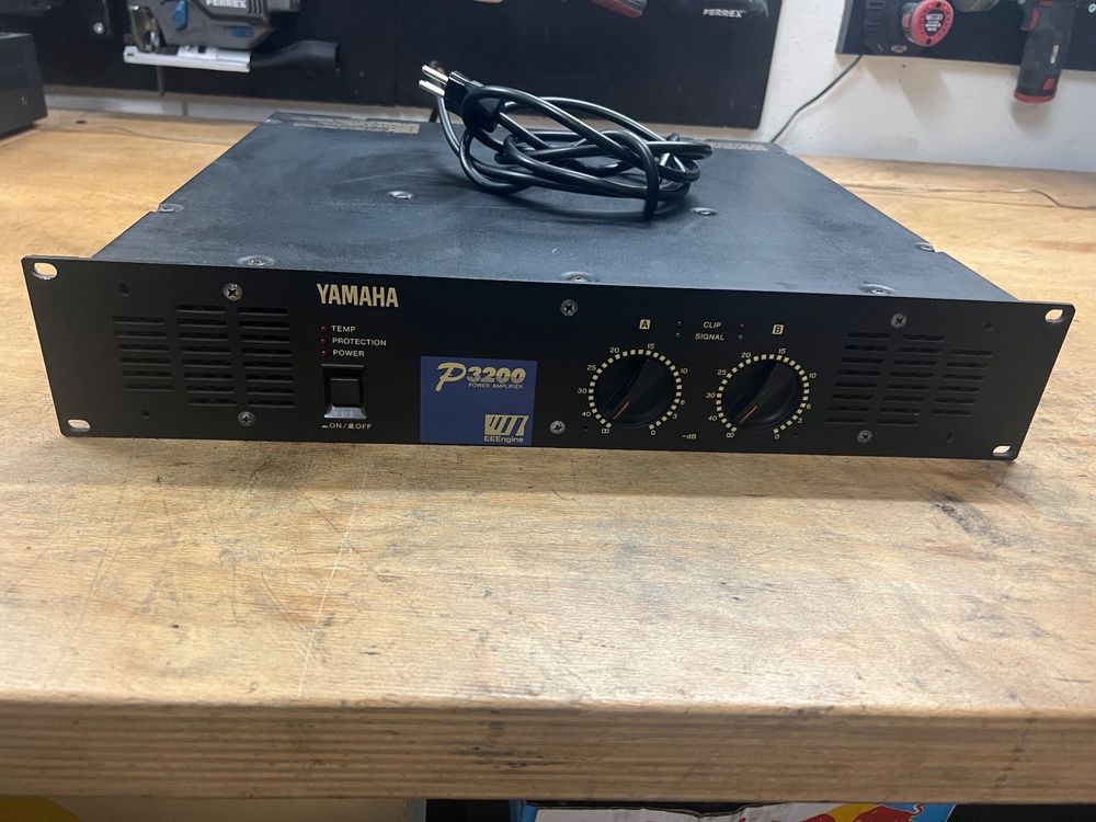 Pa endstufe, studio yamaha p3200 2x520w Kaufen auf Ricardo