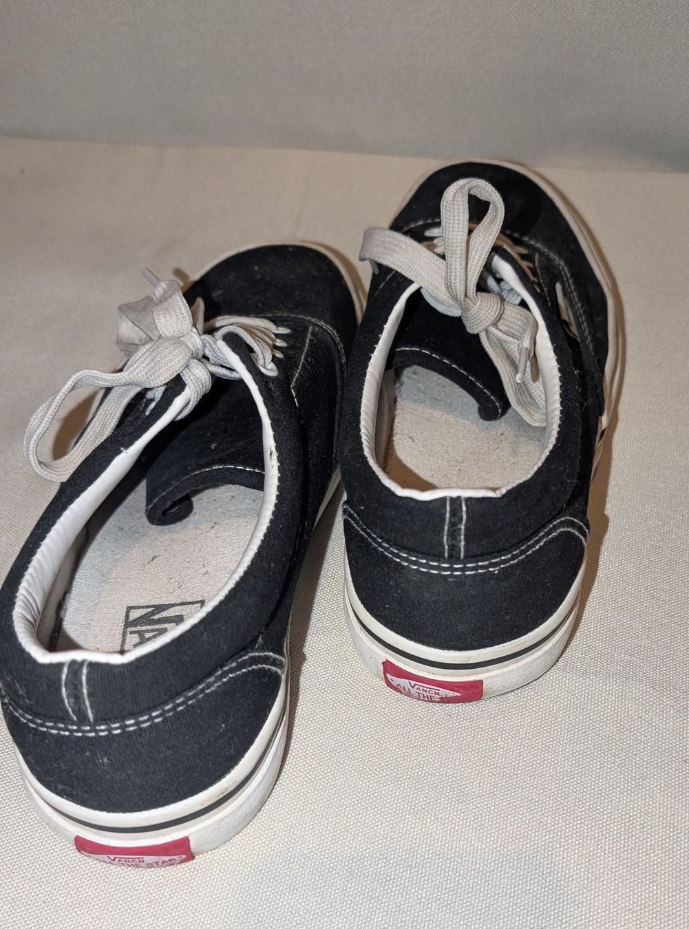 Scarpe da uomo: schwarze Sneaker Vans Vancan Gr 38 – Usato da Sarmenstorf venduto da taosun2 1