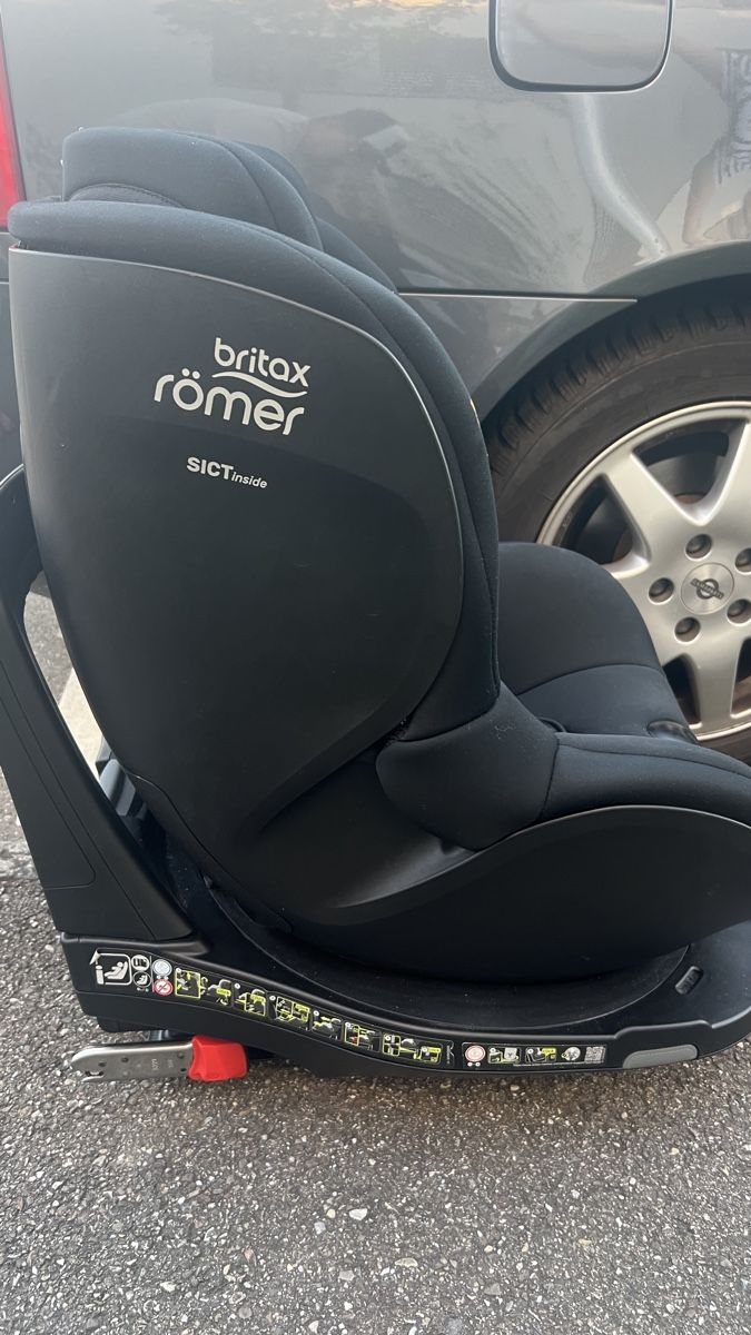 Britax Römer Seggiolini per auto: Kindersitz Britax Römer – Usato da Reinach BL venduto da Sakarya543