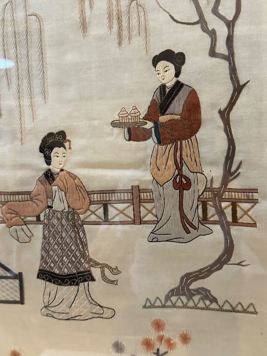 Foto & Immagini: Asiatisches Seidentuch gerahmt – Usato da Bülach venduto da Jubet 1
