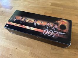 007 James Bond VHS Collection Box 18x