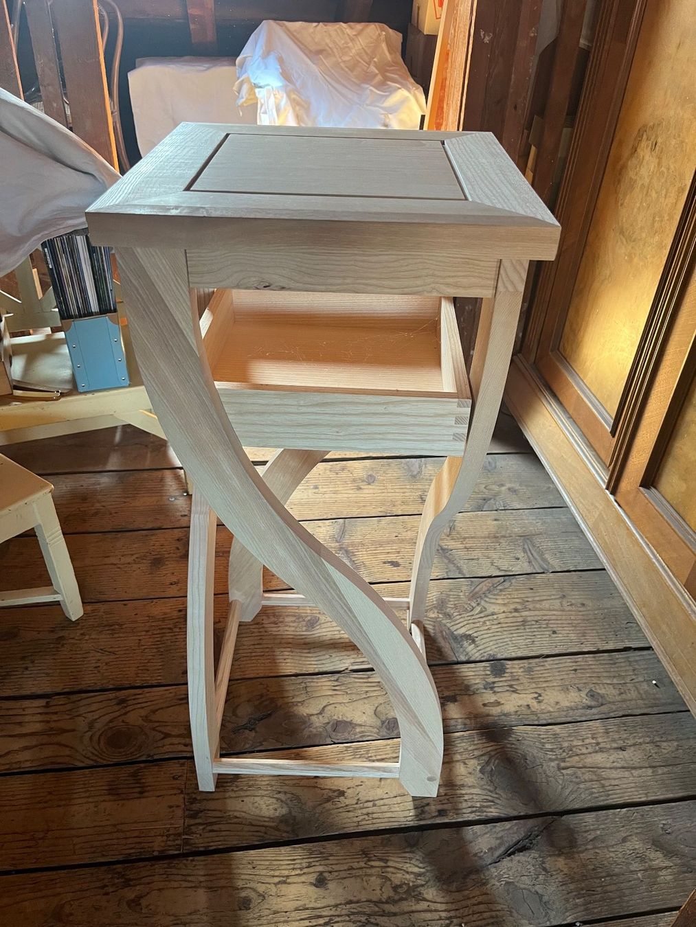 Tische: Designmöbel, handgefertigt – Gebraucht aus Bern von Vineb 1