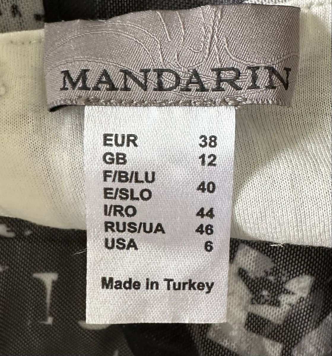 Vestiti: Trendiges Kleid (38) – Usato da Benken SG venduto da SecondTreasure 3
