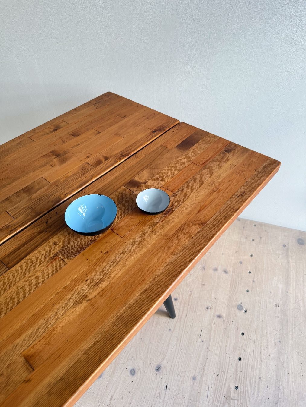 Tables: Pirkka Dining Table by Ilmari Tapiovaara – D'occasion à Zürich par heydaymoebel 8