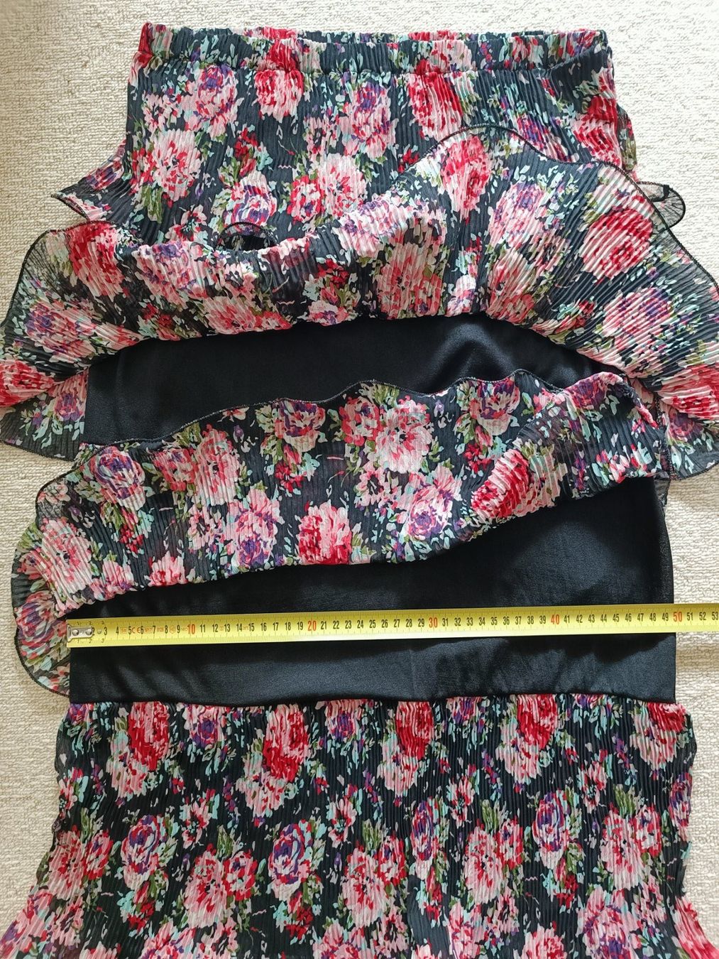 Kleider: Trägerloses Maxi-Blumenkleid mit Rüschen L – Gebraucht aus Wallisellen von C_DM 6