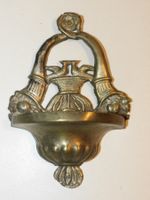Weihwasser Wandgefäss antik - Messing Blech 14 hoch 10 cm dm