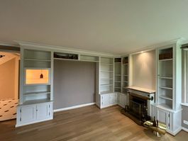 Hochwertige Bücherwand / Wohnwand