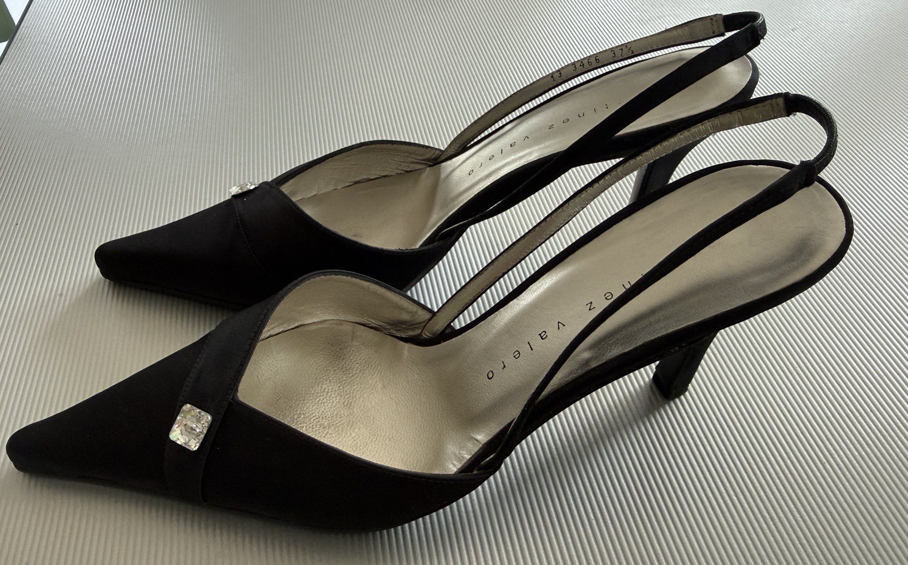 Scarpe da donna: Martinez Valero Pumps schwarz - Grösse 37,5 – Usato da Wallisellen venduto da chr_s557
