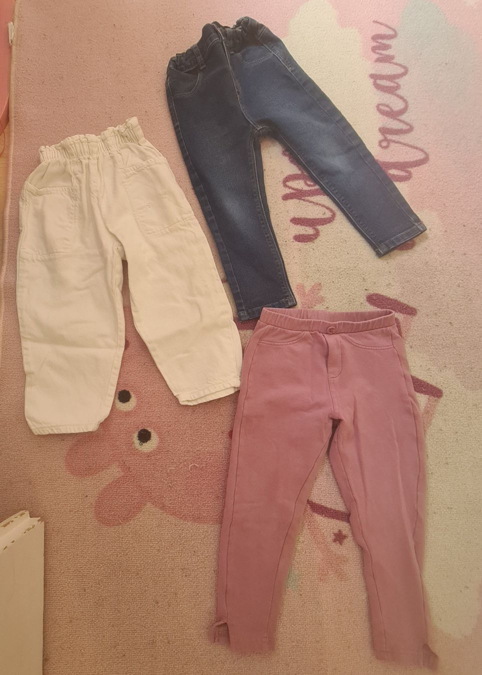 Lotti & Set di vestiti: Mädchenkleidung für 2-3-Jährige – Usato da Chur venduto da lua_hxs8 1