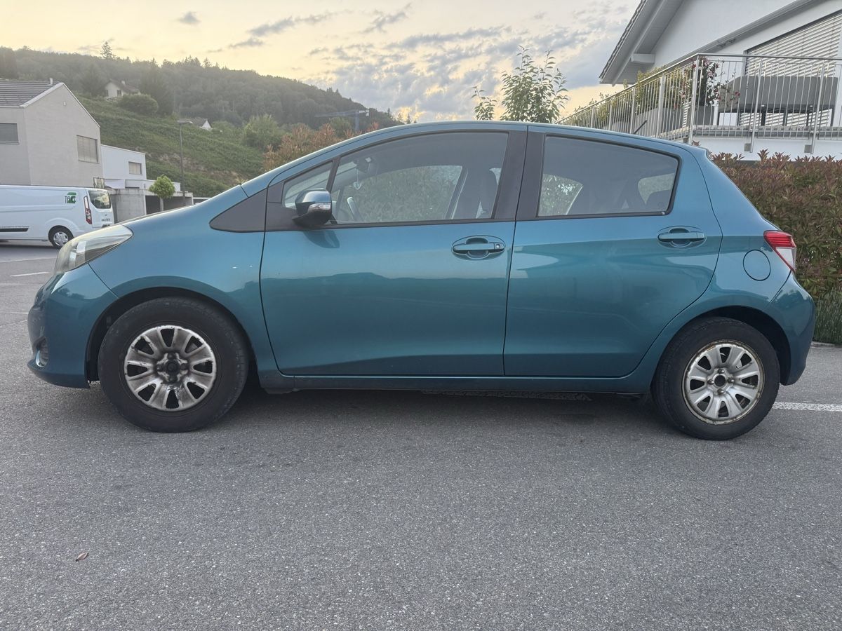 Toyota Automobili: Toyota yaris  – Usato da Villmergen venduto da hak_6ybf 2