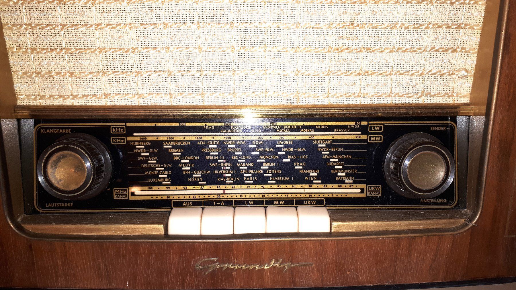 Grundig Radio: Röhrenradio Grundig 942W – Usato da Madiswil venduto da 20gls 1