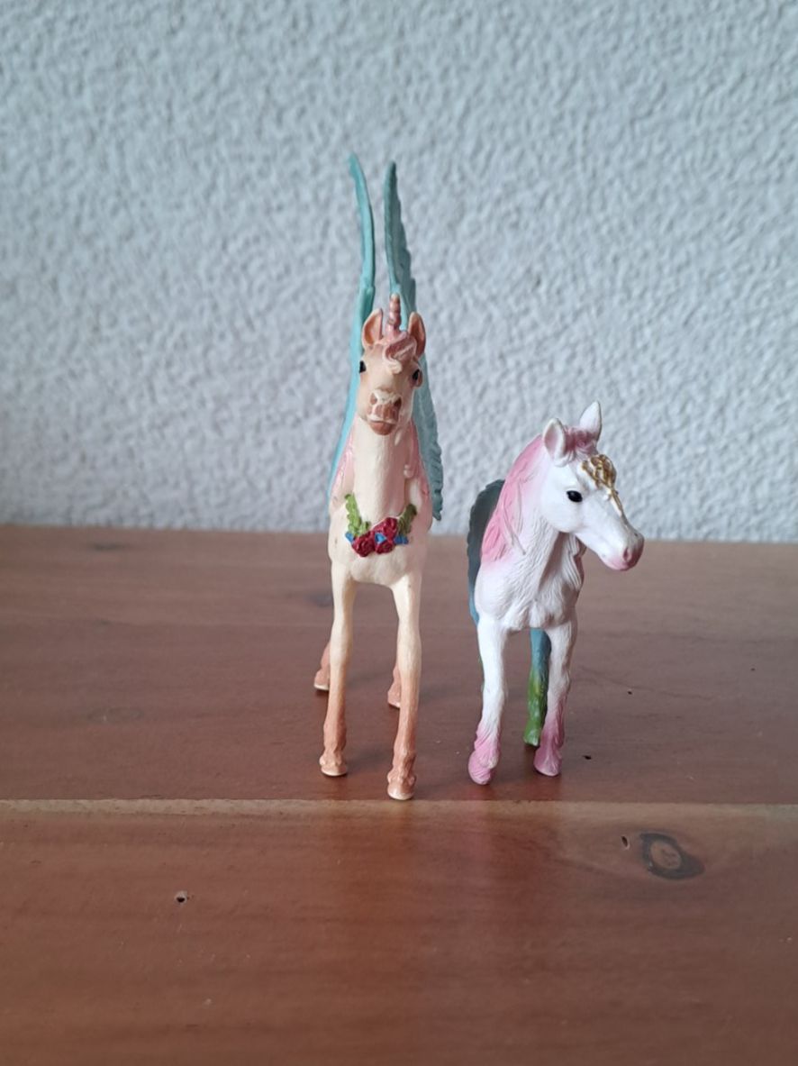 Schleich Spielzeuge: 2x Schleich magische Pferde, Einhorn – Gebraucht aus Zürich von mili021 1