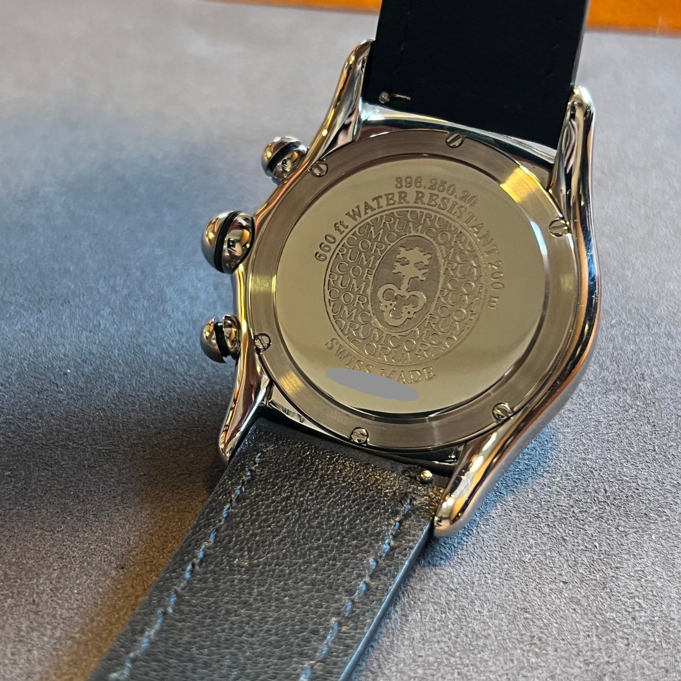 Corum Uhren: Corum Bubble Quartz Chronograph Silver Dial 396.250.20 – Gebraucht aus Carouge GE von Watchaser 4