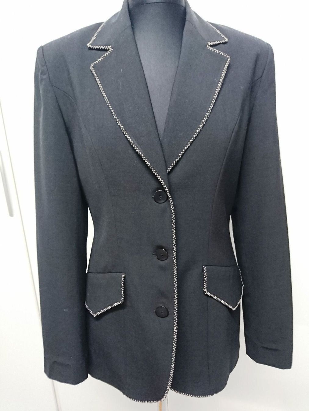 Jacken: ◾️Marke Kookaï Blazer – Gebraucht aus Urdorf von Anassor 1