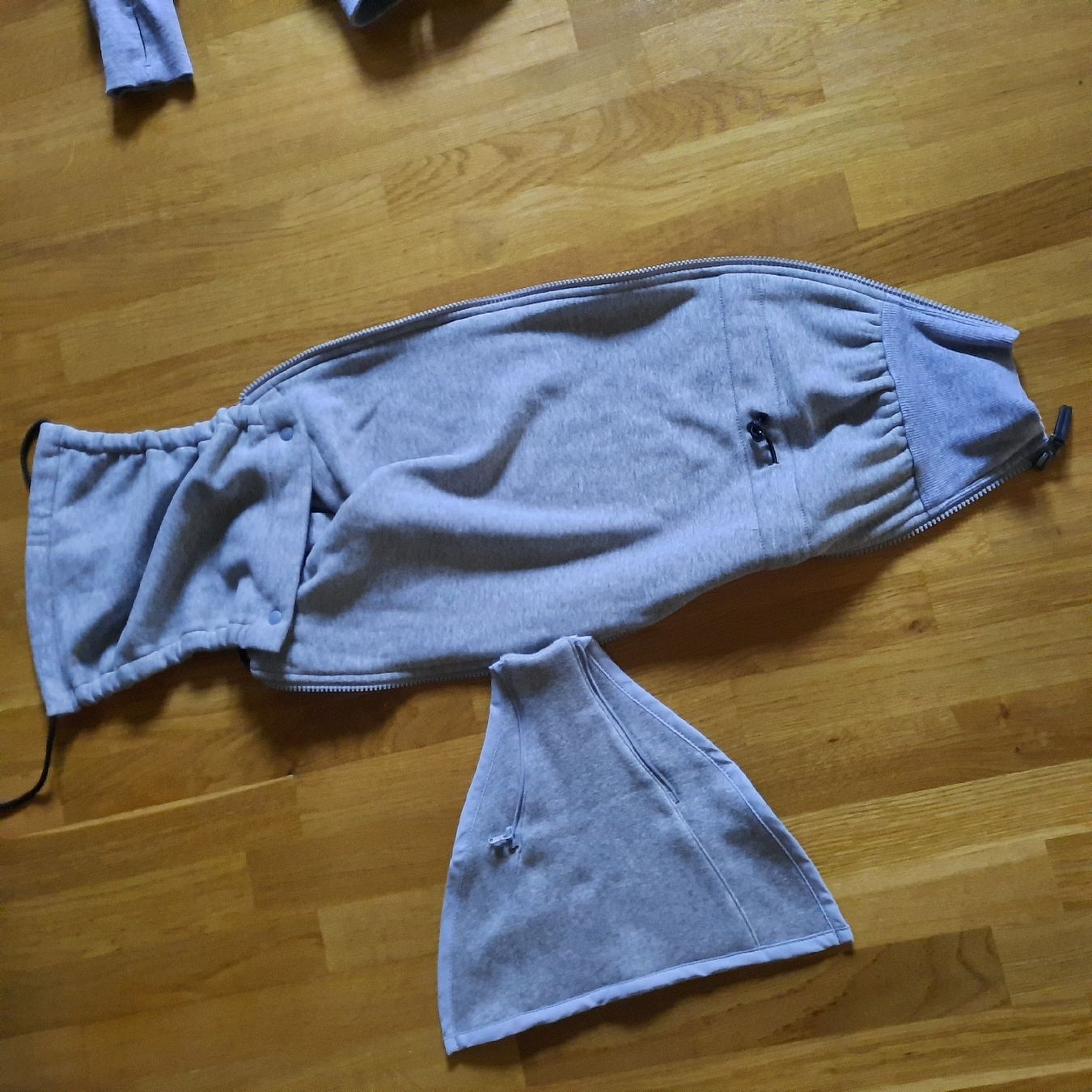 Jacken: tragejacke sweetjacke angel wings – Neu (gemäss Beschreibung) aus Chur von Klinimuus 1