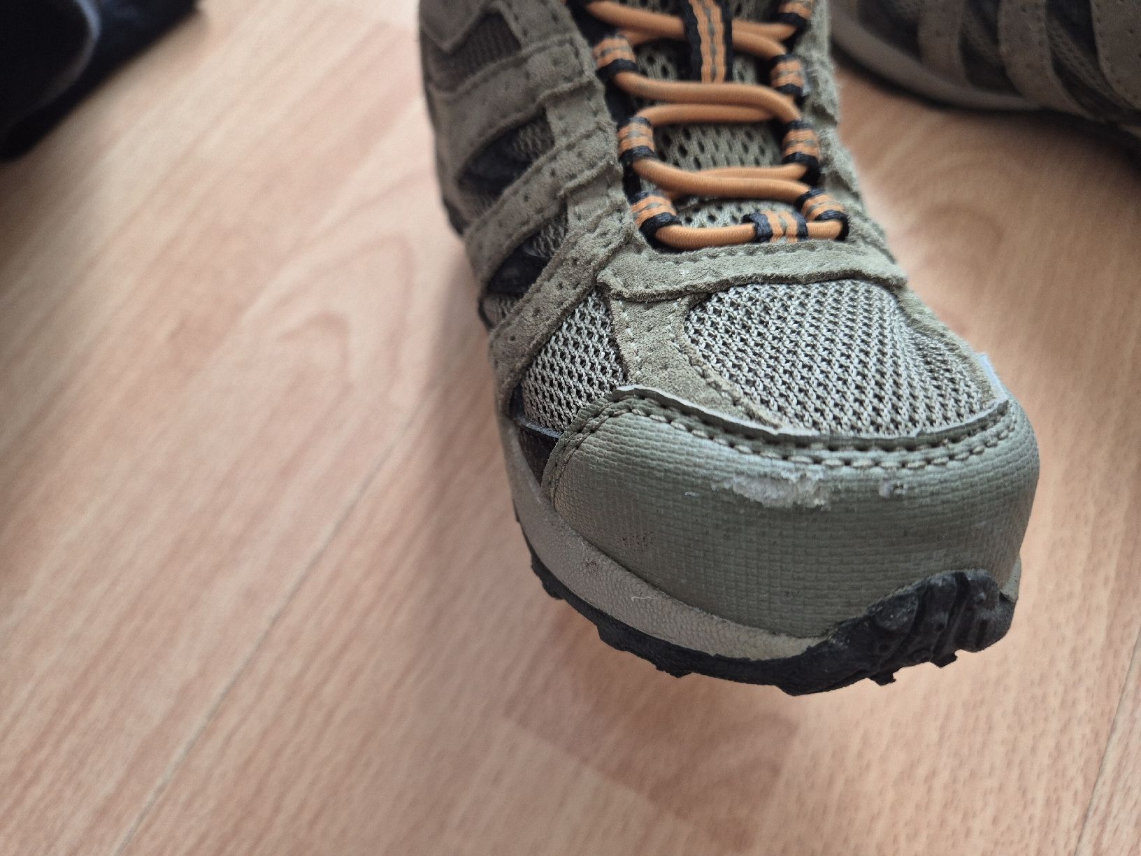 Columbia Scarpe per ragazzi: Columbia Kinder-Wanderschuhe Gr. 31 – Usato da Oberuzwil venduto da mar_zq5f 4