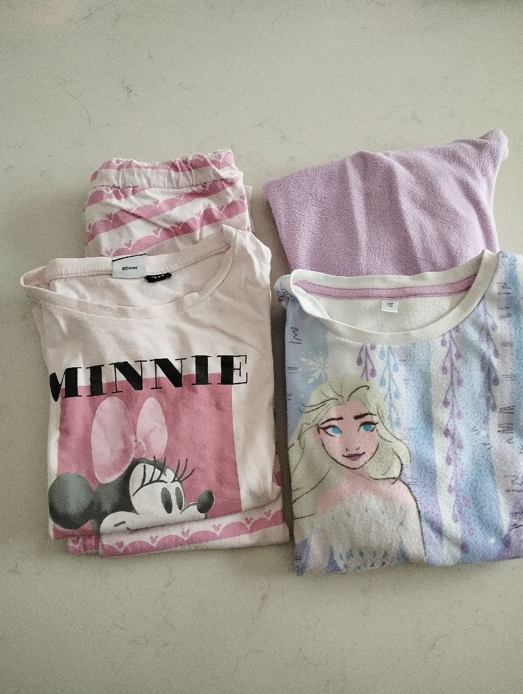 C&A Pyjamas & Ähnliches: Kinder Pyjama Set, Gr. 122, Winter, Mädchen, Top! – Gebraucht aus Matzendorf von CRX1990