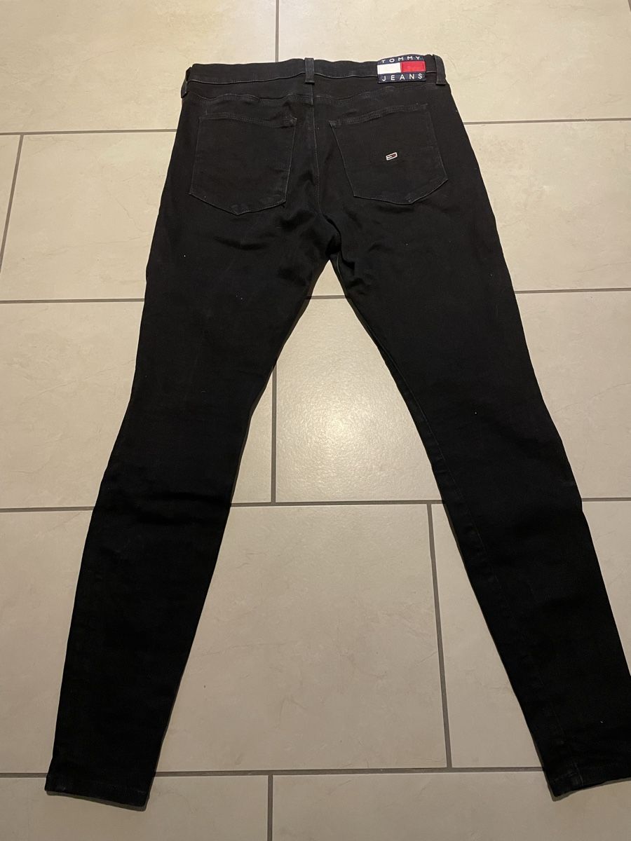 Tommy Hilfiger Jeans: Tommy Hilfiger Jeans – Nuovo (secondo la descrizione) da Lenzburg venduto da jen_thd8 1