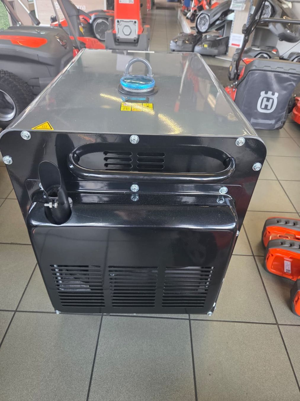 Pramac Stromgeneratoren: Stromerzeuger/Generator PramacPMD 5050s 400V El.Start Diesel – Neu und originalverpackt aus Mels von lad_8ctm 5