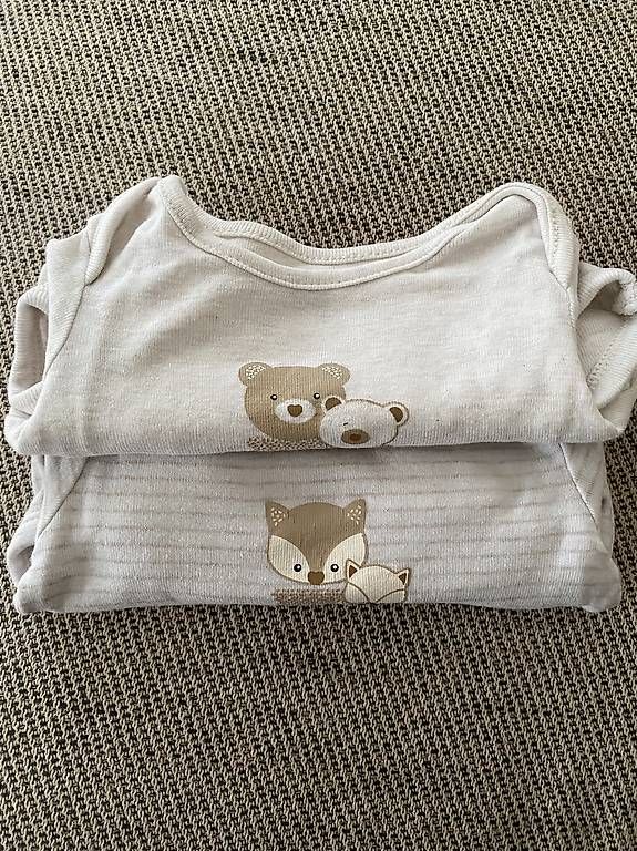 Sous-vêtements: Body Newborn – D'occasion à Zürich par emw_cpq8