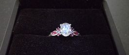 Ring Weissgold 750 mit Diamant und Rubin Ring, neu