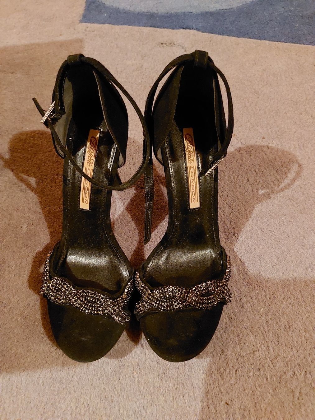 Scarpe da donna: Schuhe – Usato da Dietlikon venduto da Asany