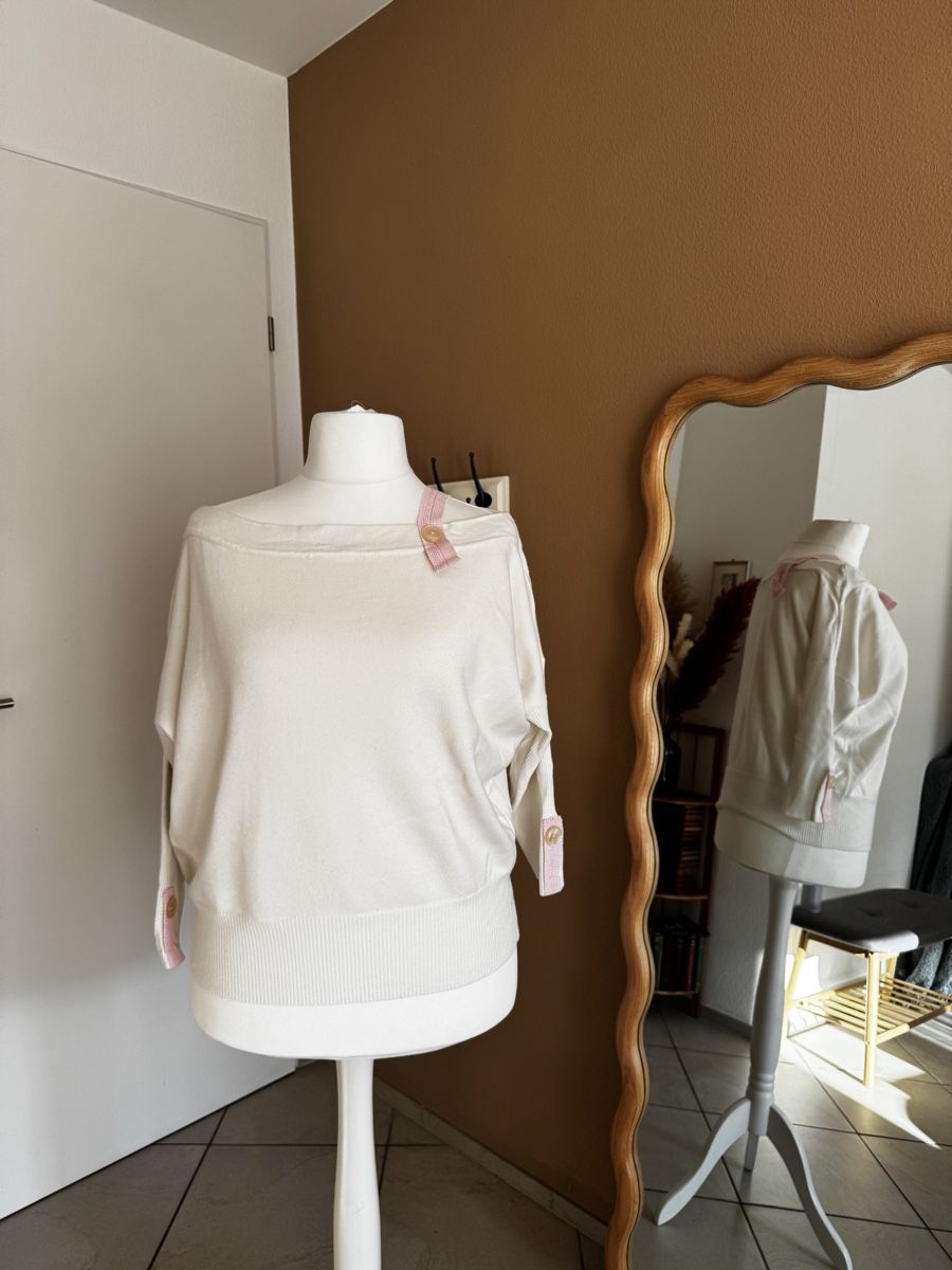 Maglioni & Felpe: Weicher Pulli mit süssen rosa Details, Grösse XL – Usato da Muttenz venduto da einfach-schoen