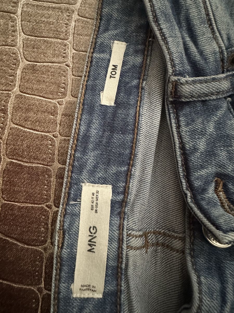 Jeans: 2 stk.Damen Hose Gr:M – Usato da Sevelen venduto da Stopglobal. 2