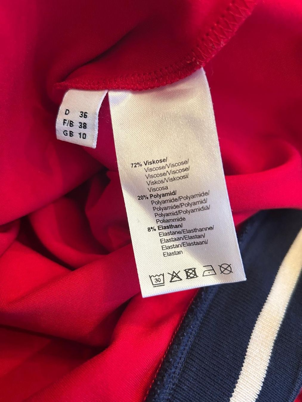 Maglioni & Felpe: DAY.LIKE Damenpullover Grösse 36 – Usato da Affoltern am Albis venduto da rollotomasi 2
