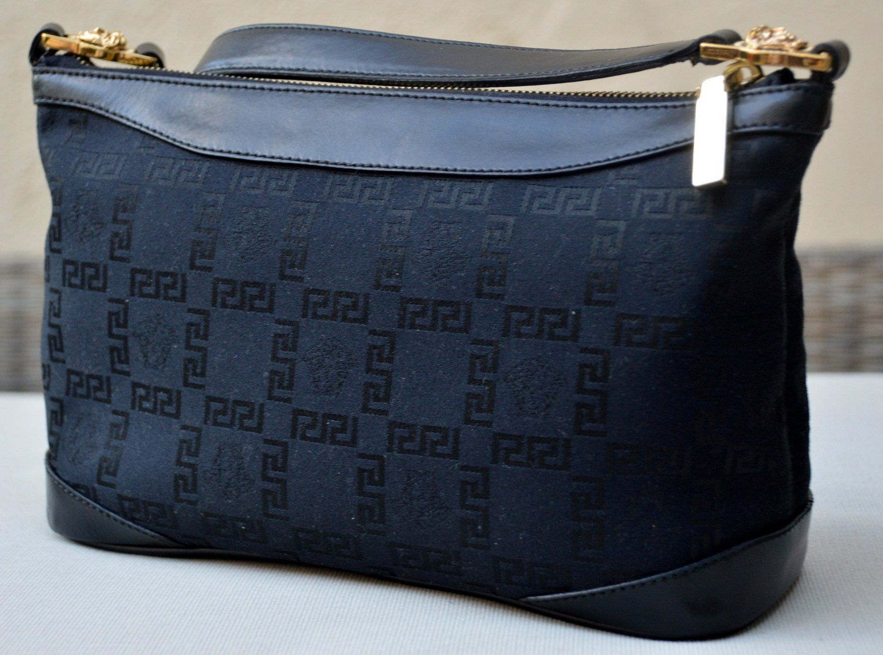 Versace Borse da donna: Tasche VERSACE Méduse Sac – Usato da Collonges venduto da Auganien 5