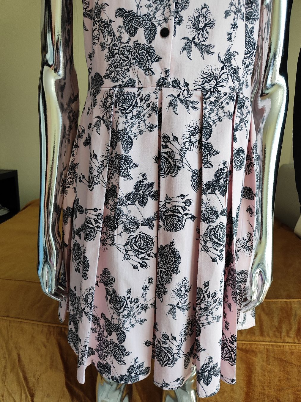 Vestiti: sommerkleid gr 38 – Usato da Langnau am Albis venduto da Judithsebi 3