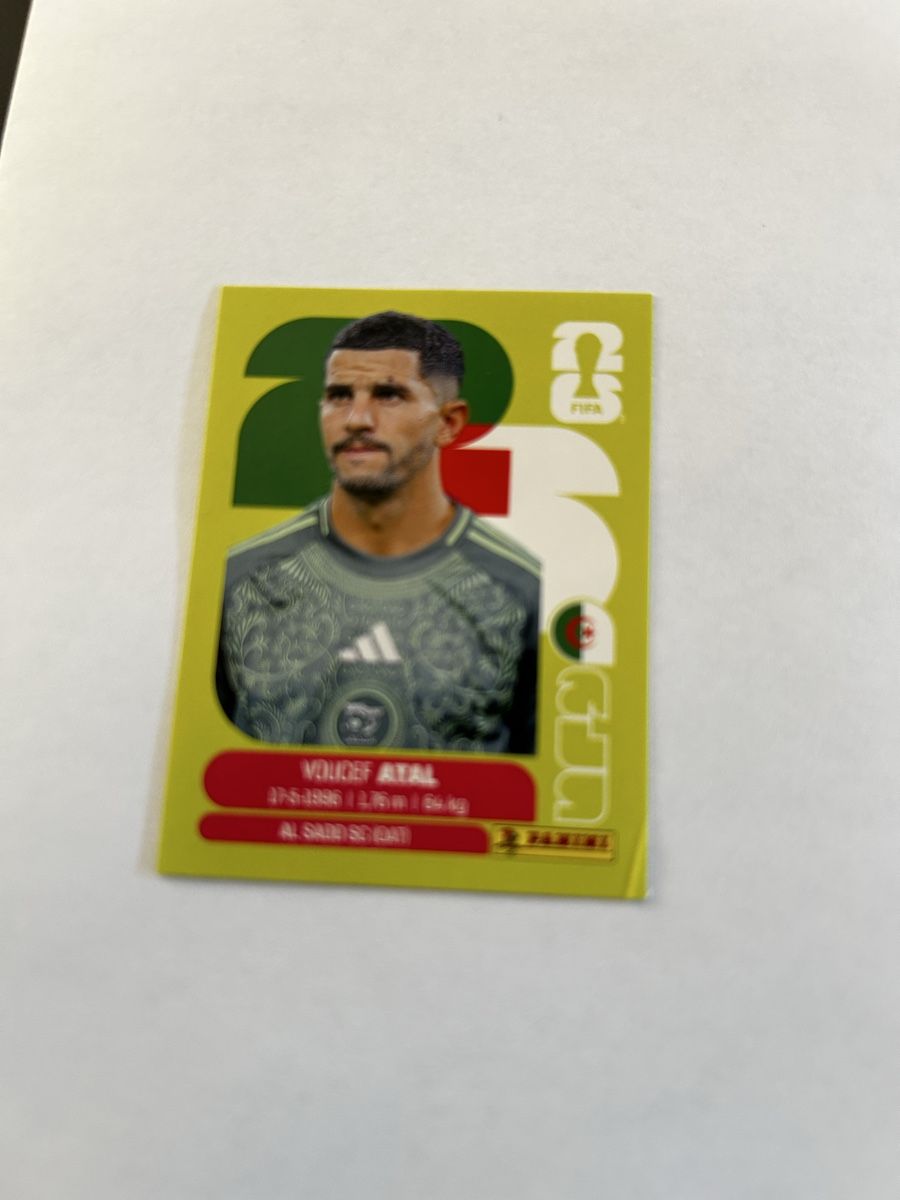 Panini Carte collezionabili: Panini WM 2026 ALG 4 Youcef Atal – Nuovo e nell'imballaggio originale da Kestenholz venduto da xara03