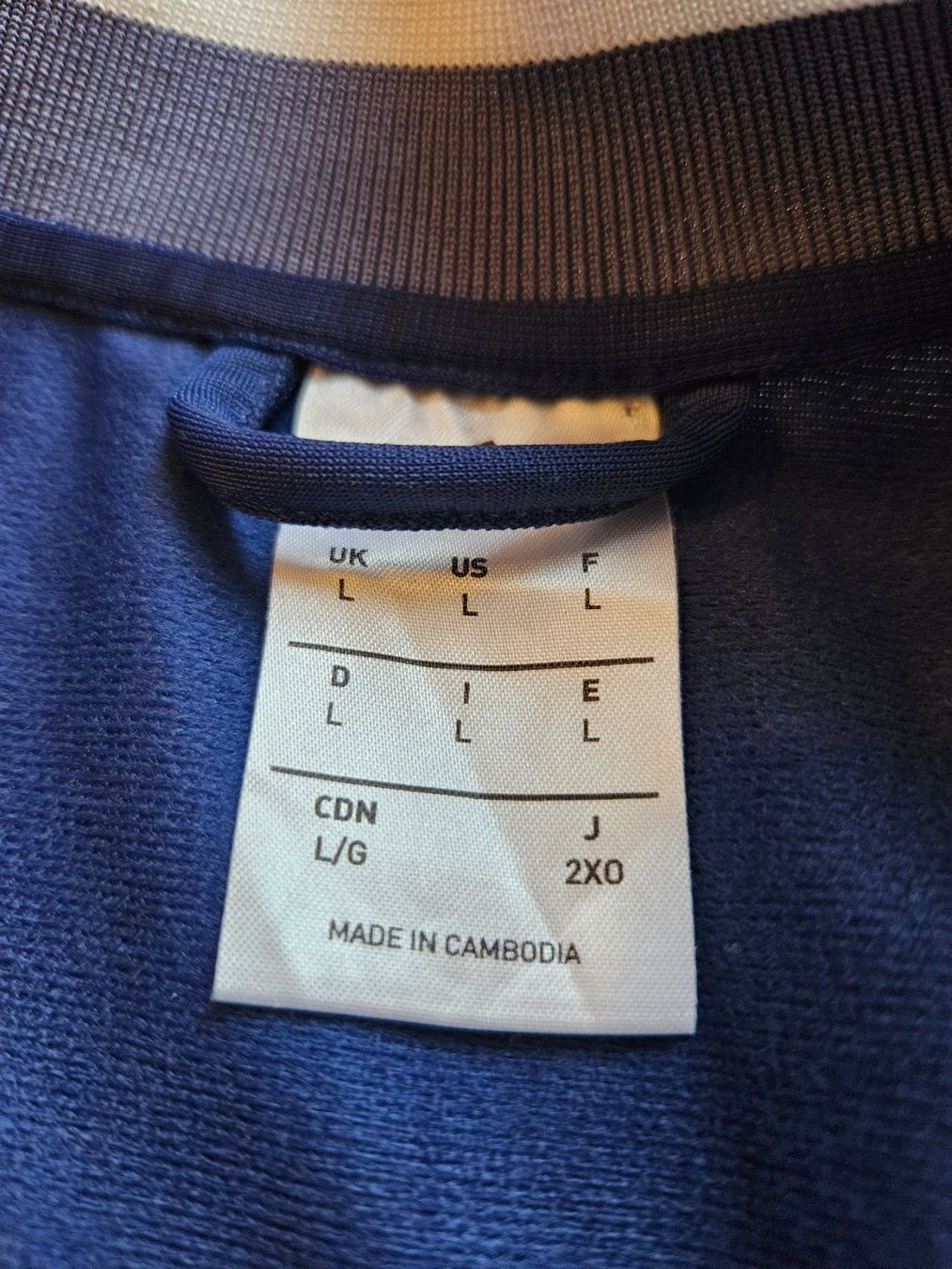 Adidas Canottiere & Pantaloni: Real Madrid Jacke adidas Grösse L Spanien – Usato da Hägglingen venduto da United-Village-Trade 5