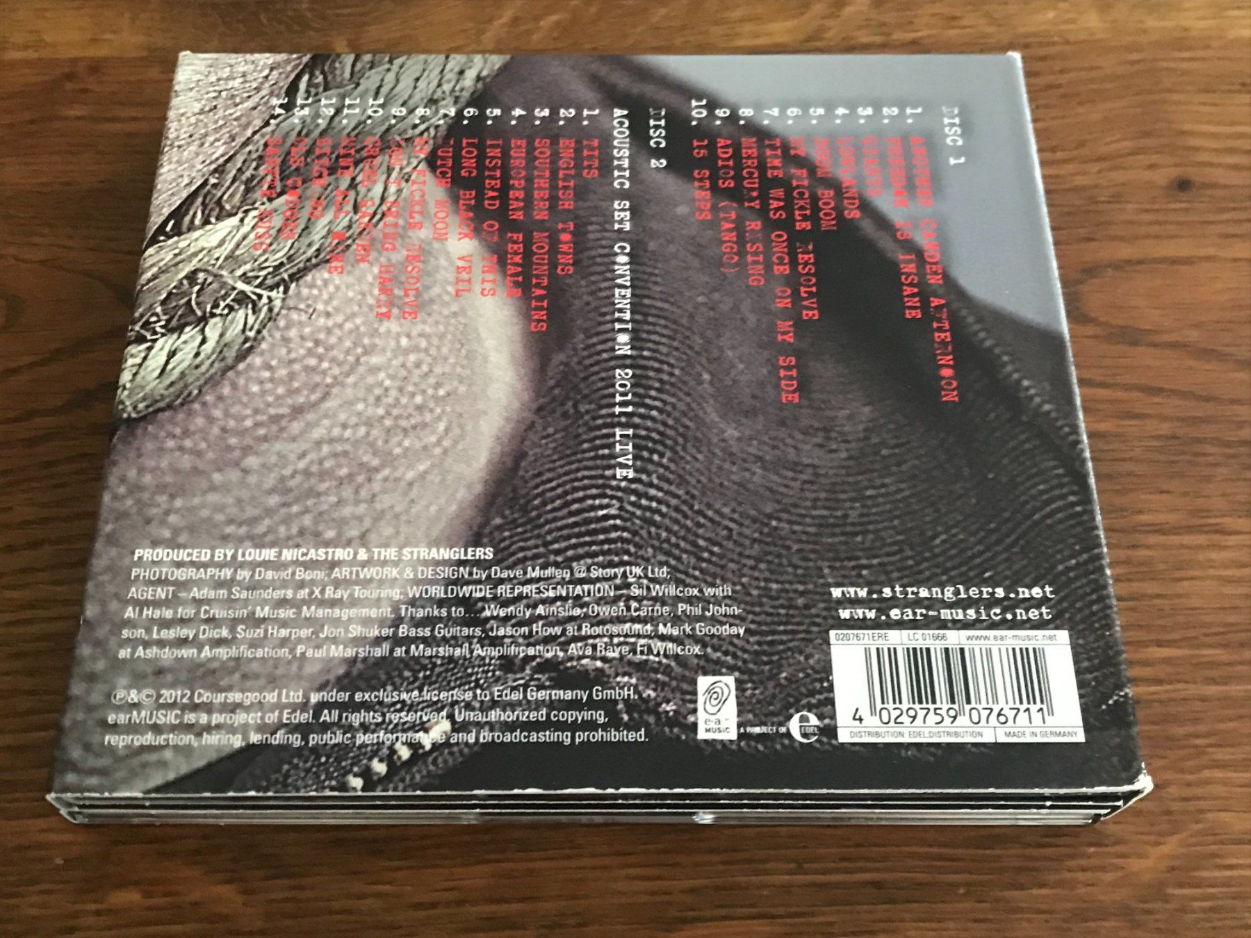 CDs: THE STRANGLERS - Giants - 2CD – Gebraucht aus Buchs AG von Archie 4