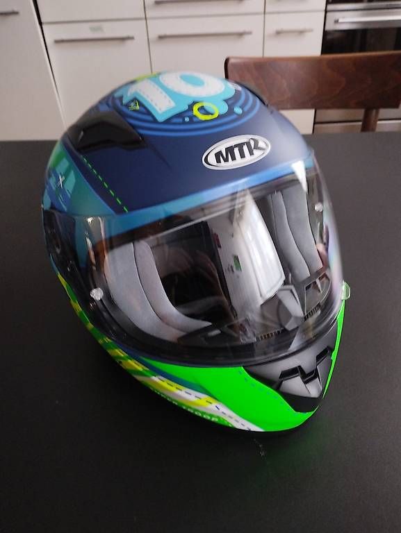 Helme & Visiere: Motorrad Kinderhelm – Gebraucht aus Zürich von now_g8ll