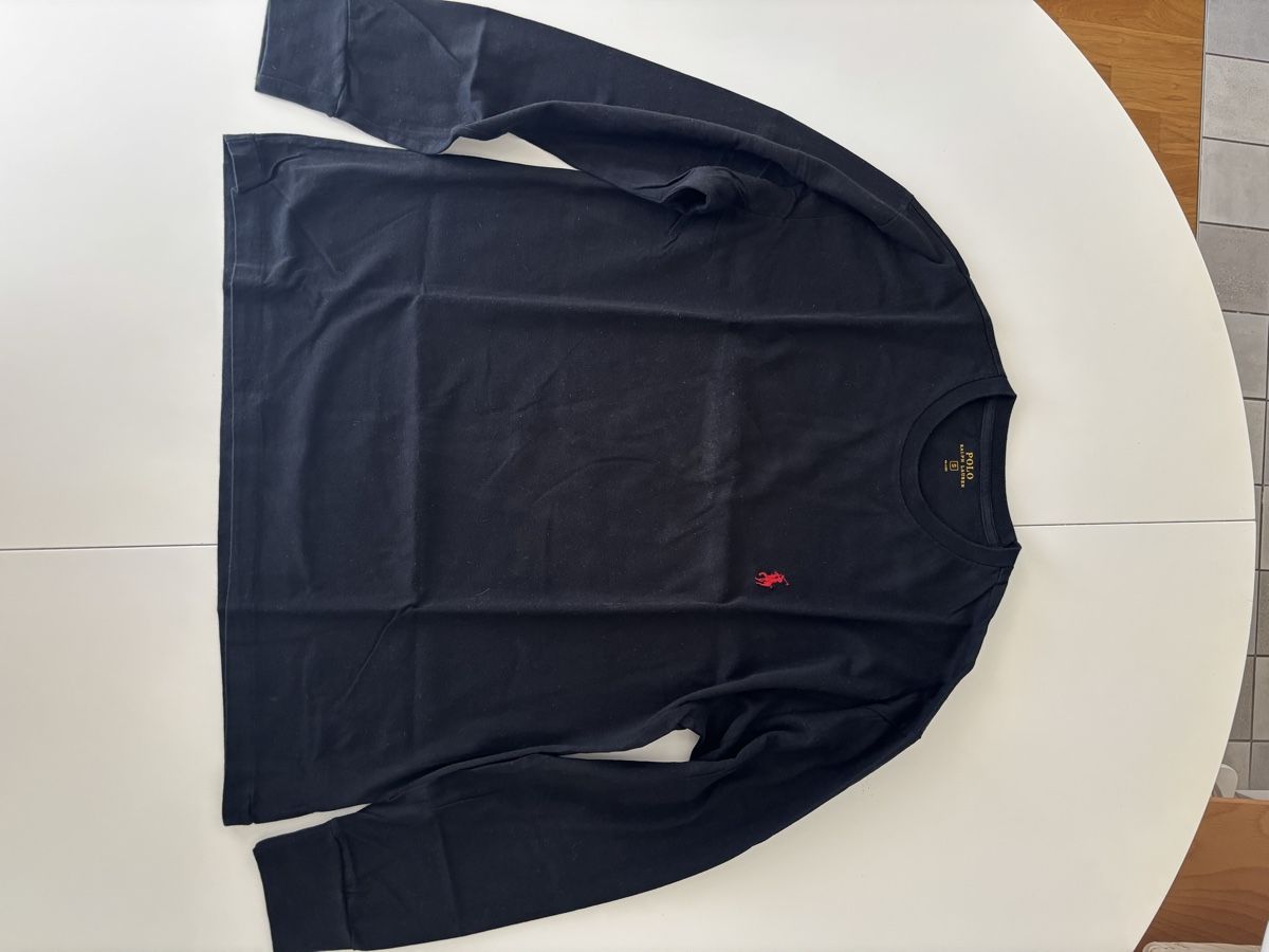 Ralph Lauren T-shirt: Pull fin Ralph Lauren taille S – Usato da Châtelaine venduto da Cartoon19