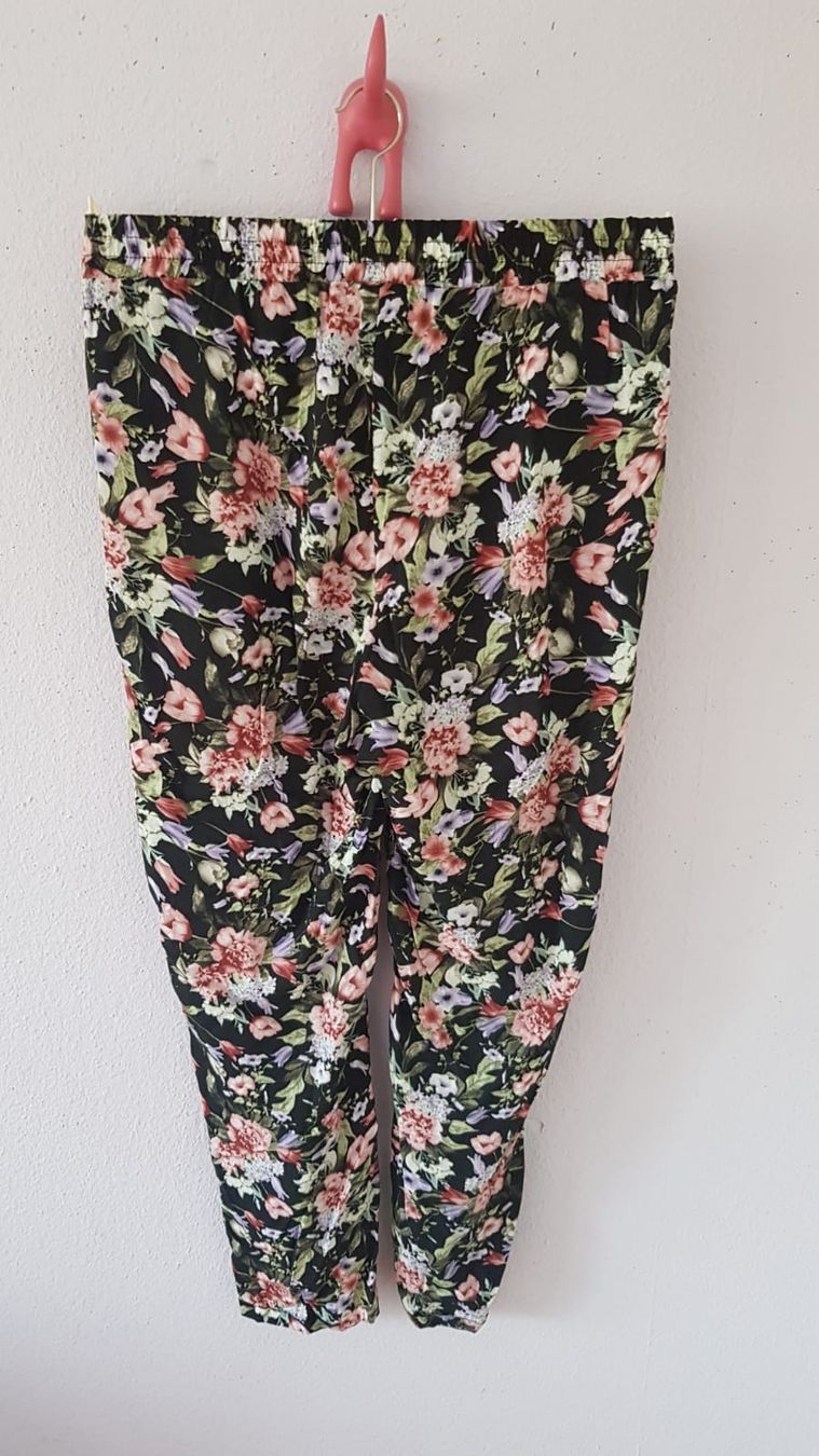 Zebra Pantaloni: Pantalon fleuri Zebra, taille M – Nuovo (secondo la descrizione) da Versoix venduto da aline_b 1