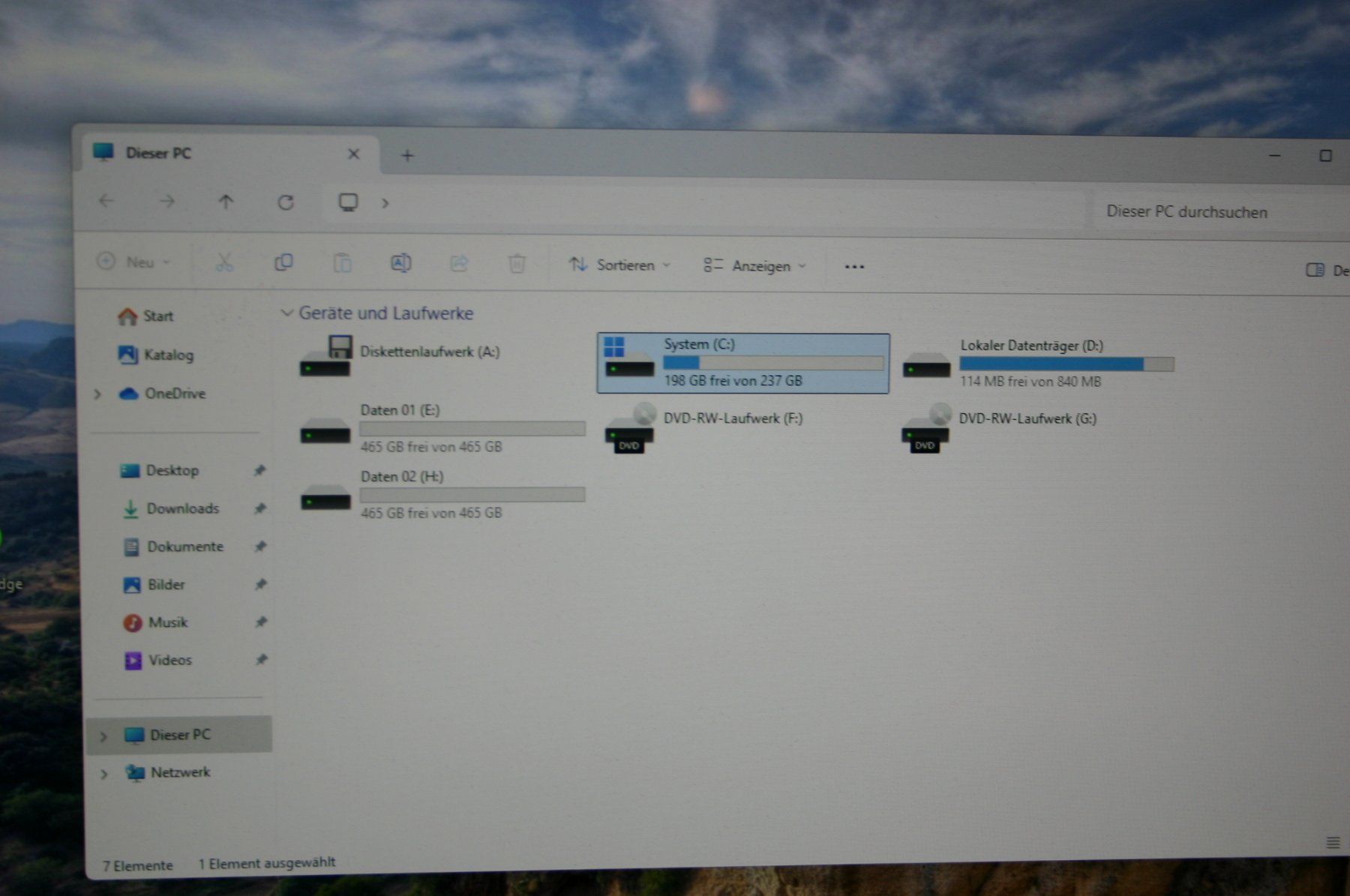 Hewlett Packard PC: HP XW8400 Server-PC mit 2 Prozessoren, Win7, 10 oder Win11 – Usato da Stettlen venduto da Bigjm 9