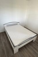 Bett 200x140 Matratze ungebraucht