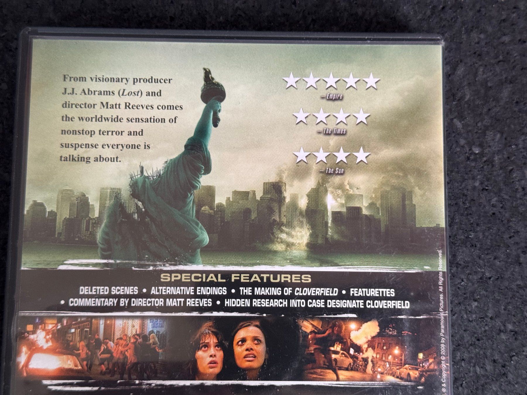 Alle DVDs: CLOVERFIELD two Disc Special Edition DVD EN (A) – Gebraucht aus Fribourg von tschjoly 2